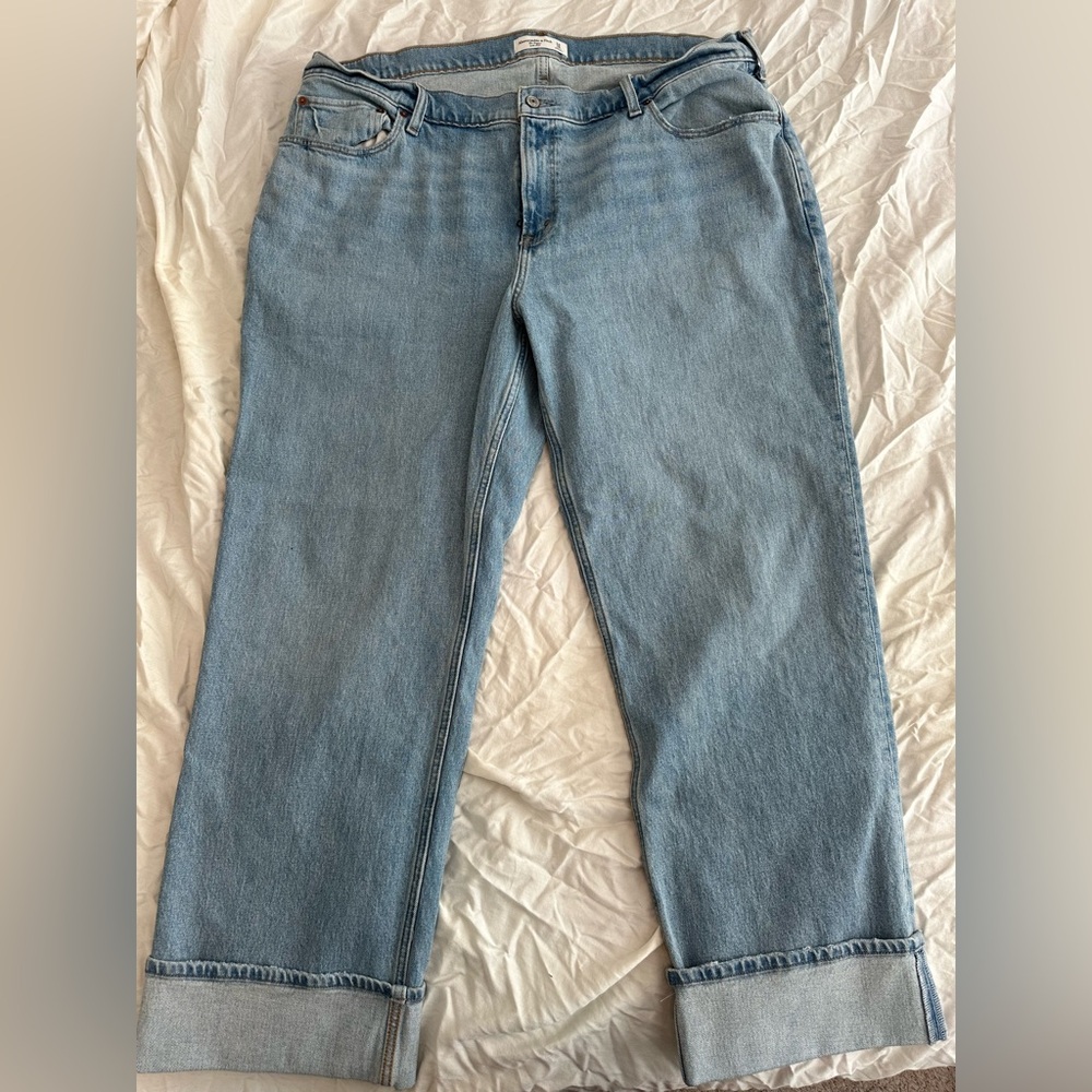 Abercrombie & Fitch Baggy Light Blue Low Rise Jeans